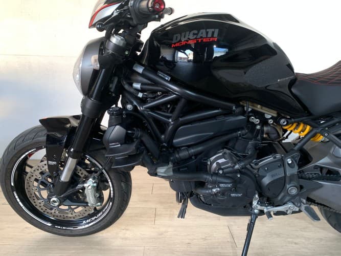 Comprar DUCATI MONSTER 821 (MIVV HOMOLOGADO) 2020 de segunda mano DUCATI MONSTER 821 (MIVV HOMOLOGADO) 2020 de segunda mano