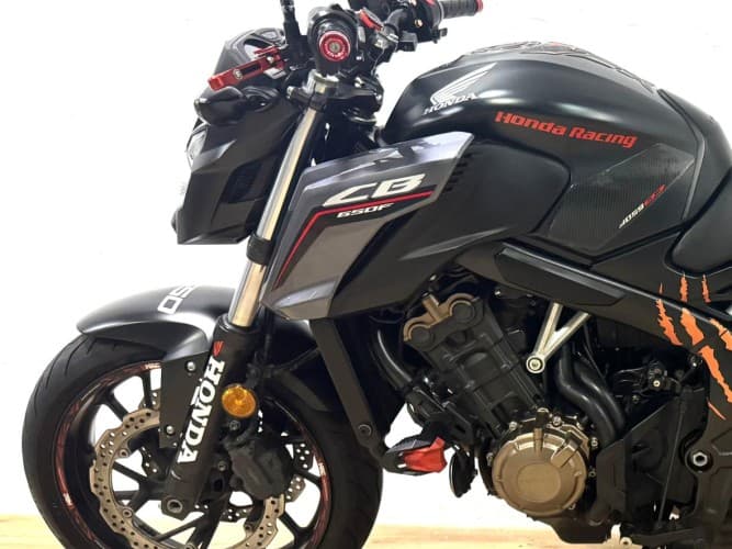 Comprar HONDA CB 650 F (A) 2018 de segunda mano HONDA CB 650 F (A) 2018 de segunda mano