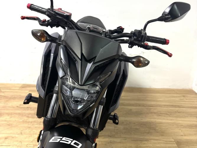 Comprar HONDA CB 650 F (A) 2018 de segunda mano HONDA CB 650 F (A) 2018 de segunda mano