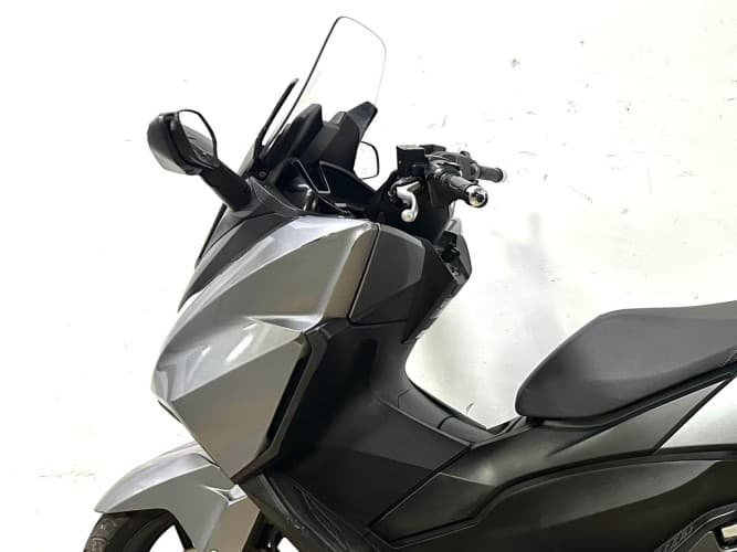Comprar HONDA FORZA 125 2015 de segunda mano HONDA FORZA 125 2015 de segunda mano