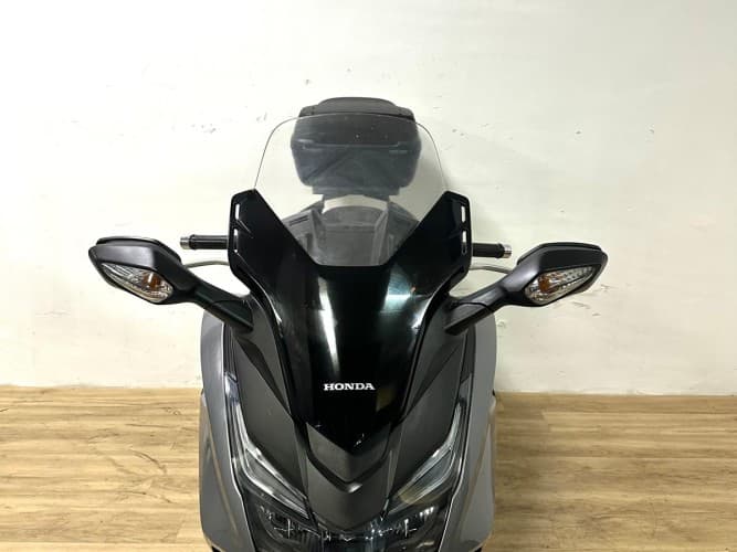 Comprar HONDA FORZA 125 2015 de segunda mano HONDA FORZA 125 2015 de segunda mano