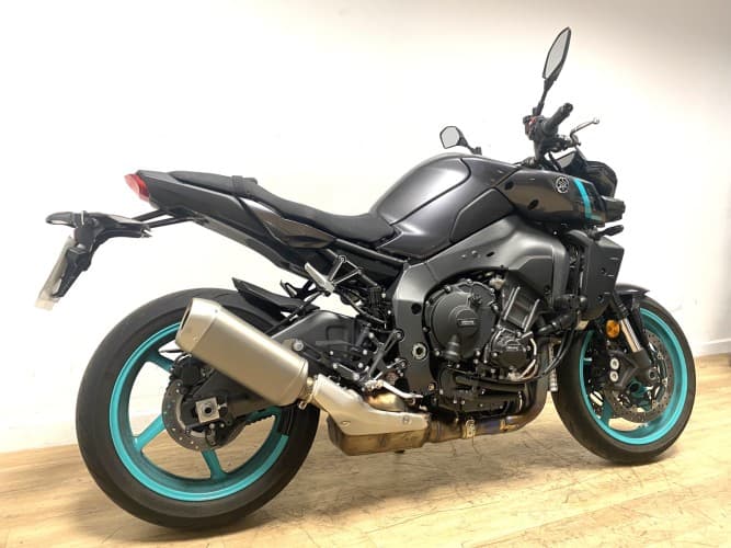 YAMAHA MT-10 2025 de segunda mano