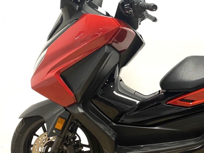 Comprar HONDA FORZA 125 2024 de segunda mano HONDA FORZA 125 2024 de segunda mano