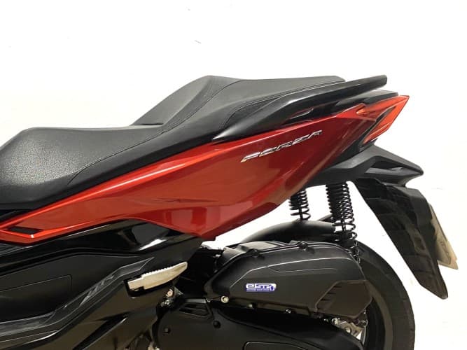 Comprar HONDA FORZA 125 2024 de segunda mano HONDA FORZA 125 2024 de segunda mano