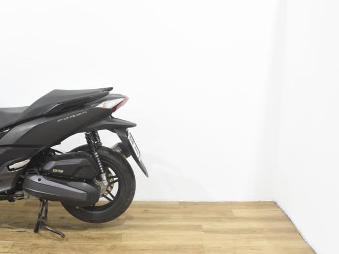 Comprar HONDA FORZA 125 2016 de segunda mano HONDA FORZA 125 2016 de segunda mano