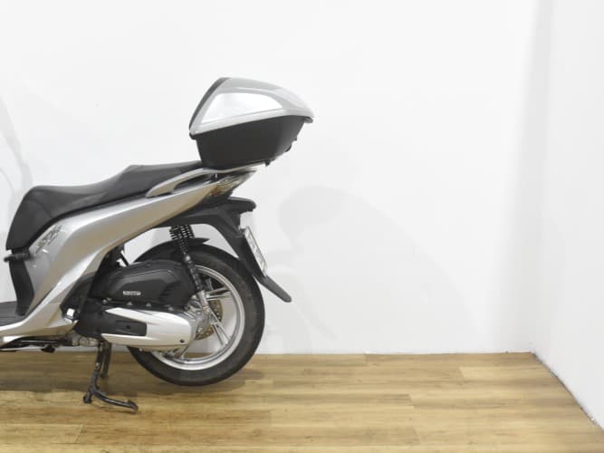 Comprar HONDA SH 125 2018 de segunda mano HONDA SH 125 2018 de segunda mano