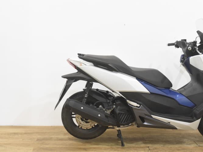 Comprar HONDA FORZA 125 2015 de segunda mano HONDA FORZA 125 2015 de segunda mano