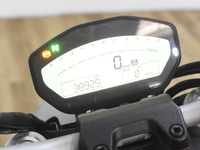 Comprar DUCATI MONSTER 797 (A2) 2017 de segunda mano DUCATI MONSTER 797 (A2) 2017 de segunda mano