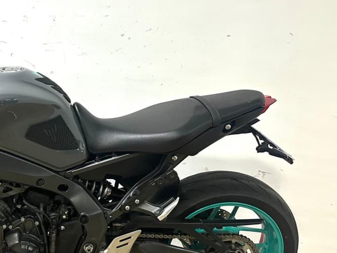 Comprar YAMAHA MT-09 (A2) 2023 de segunda mano YAMAHA MT-09 (A2) 2023 de segunda mano
