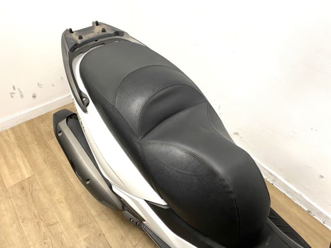 KYMCO GRAND DINK 300 2020 de segunda mano