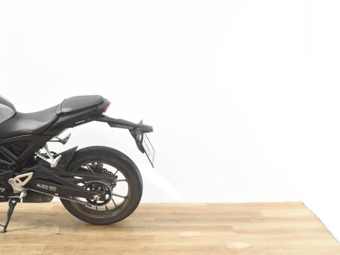 Comprar HONDA CB 125 R 2022 de segunda mano HONDA CB 125 R 2022 de segunda mano