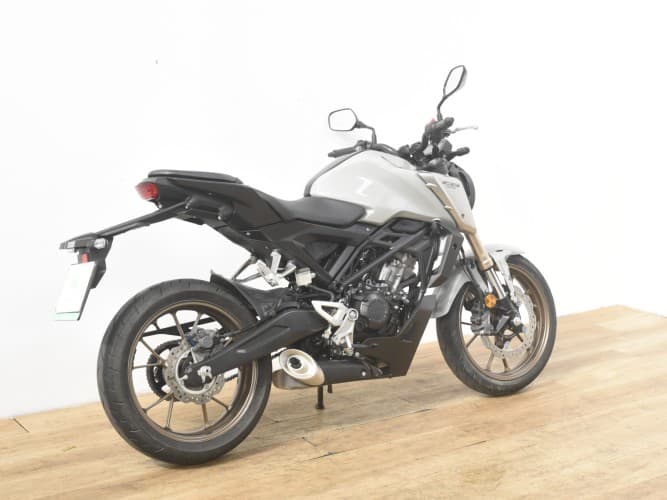 Comprar HONDA CB 125 R 2022 de segunda mano HONDA CB 125 R 2022 de segunda mano