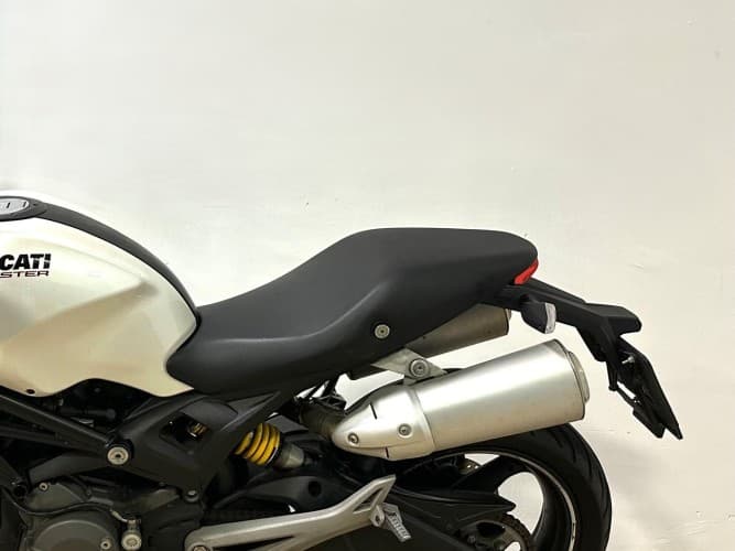 Comprar DUCATI MONSTER 696 (A) 2008 de segunda mano DUCATI MONSTER 696 (A) 2008 de segunda mano