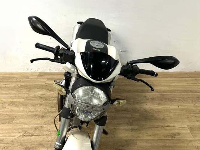 Comprar DUCATI MONSTER 696 (A) 2008 de segunda mano DUCATI MONSTER 696 (A) 2008 de segunda mano