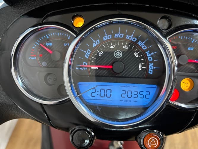 PIAGGIO BEVERLY 350 POLICE 2018 de segunda mano