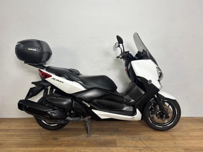Comprar YAMAHA XMAX 400 2016 de segunda mano YAMAHA XMAX 400 2016 de segunda mano