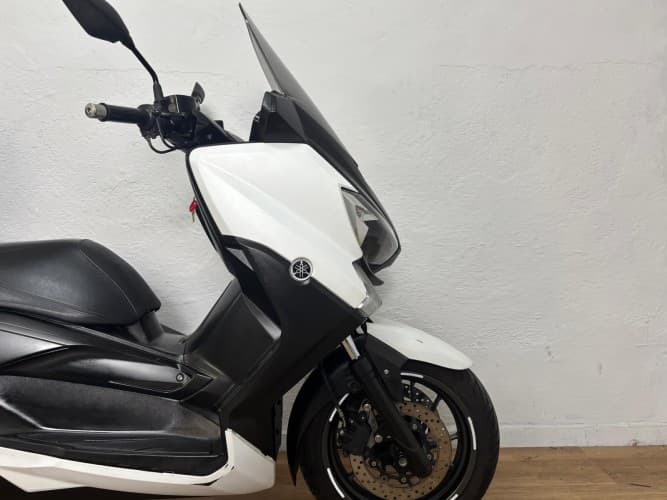 Comprar YAMAHA XMAX 400 2016 de segunda mano YAMAHA XMAX 400 2016 de segunda mano