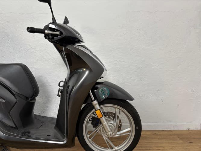 Comprar HONDA SH 125 2021 de segunda mano HONDA SH 125 2021 de segunda mano