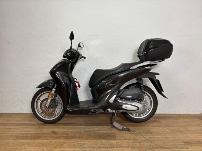 Comprar HONDA SH 125 2021 de segunda mano HONDA SH 125 2021 de segunda mano