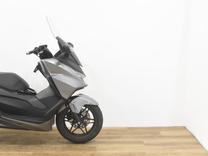 Comprar HONDA FORZA 125 2016 de segunda mano HONDA FORZA 125 2016 de segunda mano