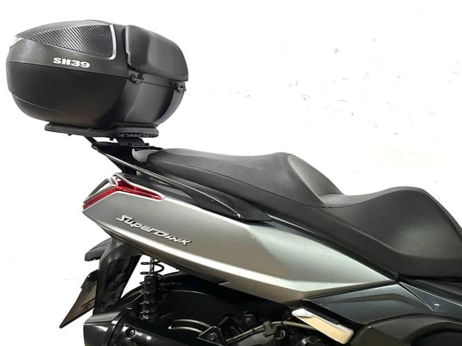 Comprar KYMCO SUPER DINK 125 2018 de segunda mano KYMCO SUPER DINK 125 2018 de segunda mano