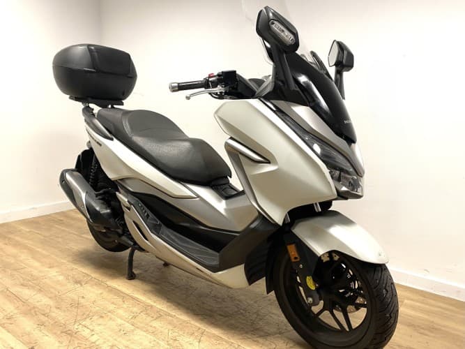 Comprar HONDA FORZA 300 2020 de segunda mano HONDA FORZA 300 2020 de segunda mano