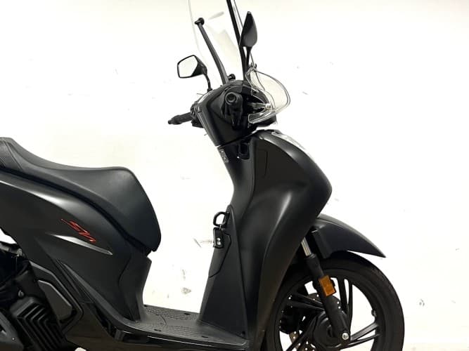Comprar HONDA SH 125 2023 de segunda mano HONDA SH 125 2023 de segunda mano