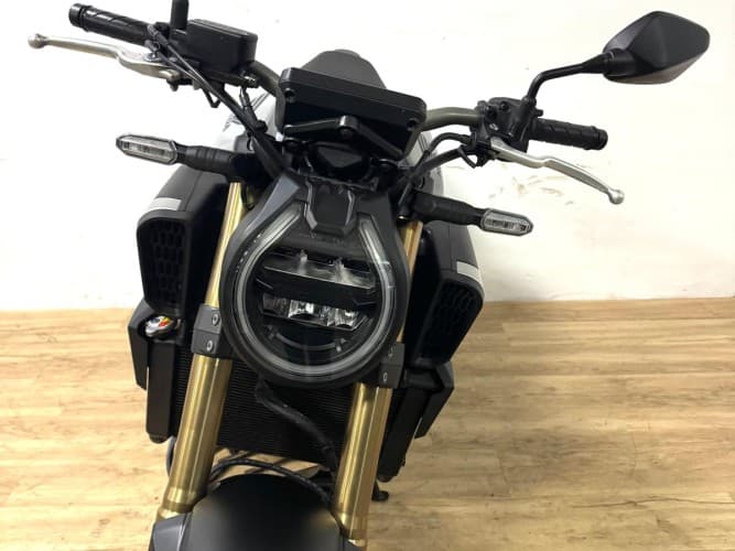 Comprar HONDA CB 650 R (A) 2024 de segunda mano HONDA CB 650 R (A) 2024 de segunda mano