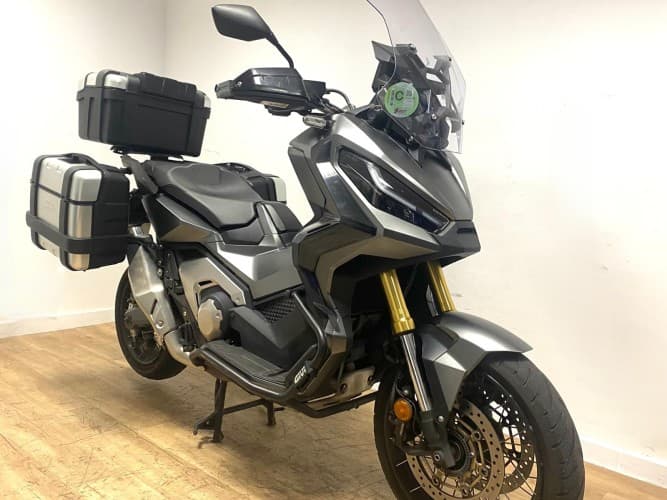 Comprar HONDA X-ADV 750 (A) 2022 de segunda mano HONDA X-ADV 750 (A) 2022 de segunda mano
