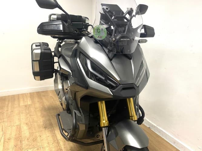 Comprar HONDA X-ADV 750 (A) 2022 de segunda mano HONDA X-ADV 750 (A) 2022 de segunda mano