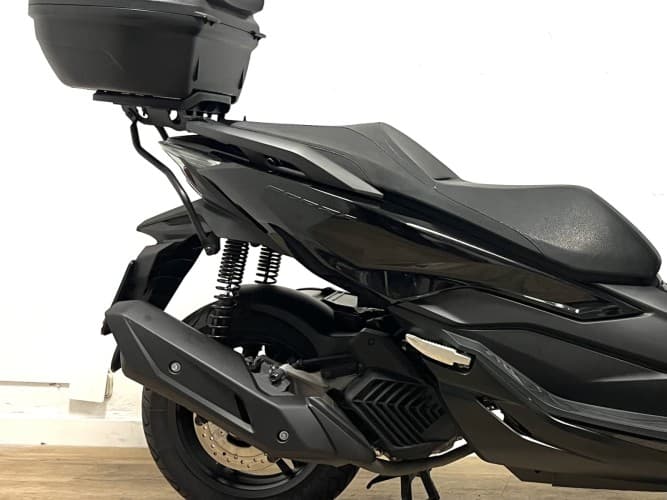 Comprar HONDA FORZA 125 2022 de segunda mano HONDA FORZA 125 2022 de segunda mano