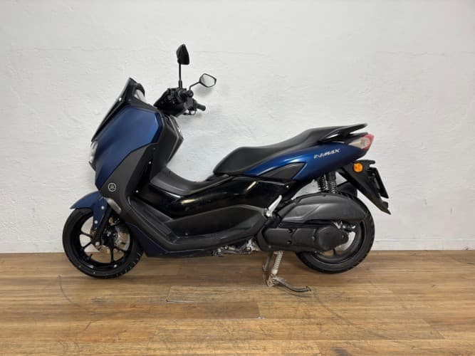 Comprar YAMAHA NMAX 125 2021 de segunda mano YAMAHA NMAX 125 2021 de segunda mano