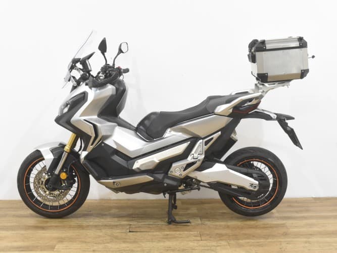 Comprar HONDA X-ADV 750 2018 de segunda mano HONDA X-ADV 750 2018 de segunda mano