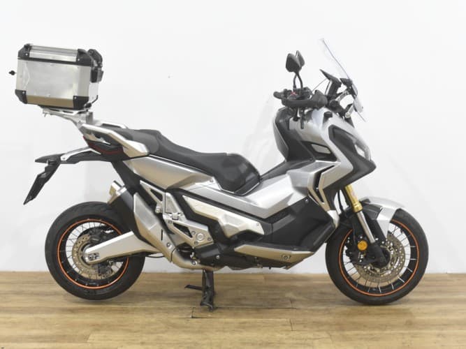 Comprar HONDA X-ADV 750 2018 de segunda mano HONDA X-ADV 750 2018 de segunda mano