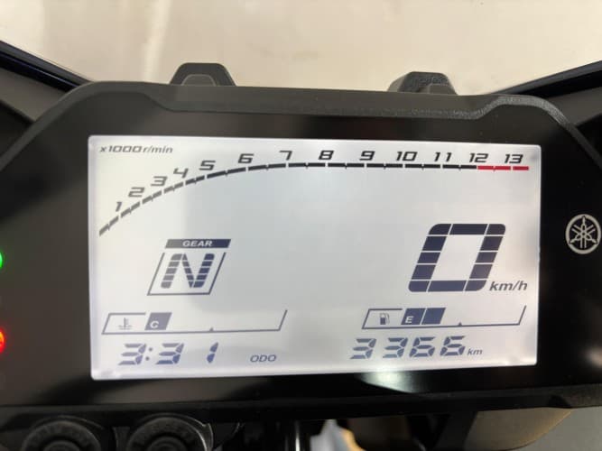 YAMAHA YZF R3 2022 de segunda mano