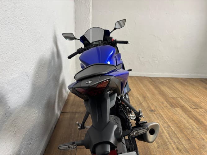 YAMAHA YZF R3 2022 de segunda mano