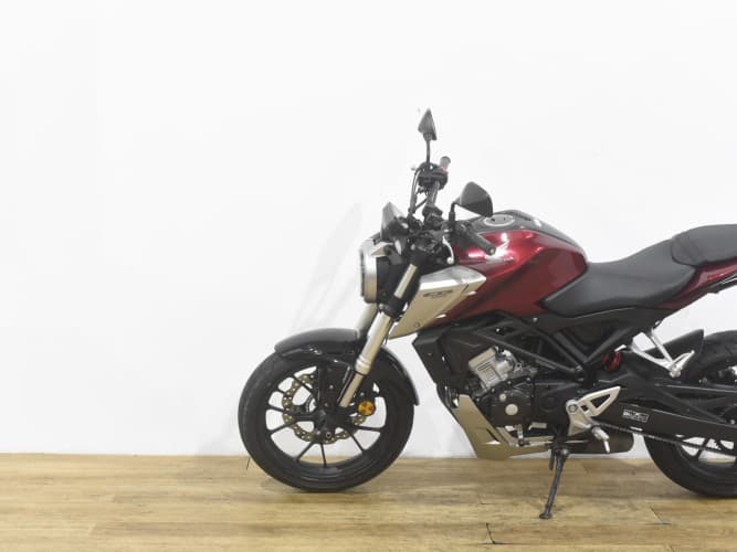 Comprar HONDA CB 125 R 2019 de segunda mano HONDA CB 125 R 2019 de segunda mano