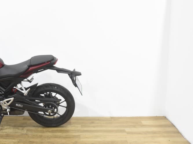 Comprar HONDA CB 125 R 2019 de segunda mano HONDA CB 125 R 2019 de segunda mano
