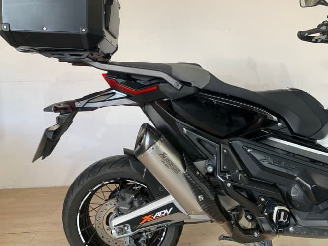 Comprar HONDA X-ADV 750 (A) 2018 de segunda mano HONDA X-ADV 750 (A) 2018 de segunda mano