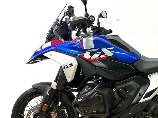 Comprar BMW R 1300 GS (3 PAQUETES+ 3 MALETAS) 2024 de segunda mano BMW R 1300 GS (3 PAQUETES+ 3 MALETAS) 2024 de segunda mano