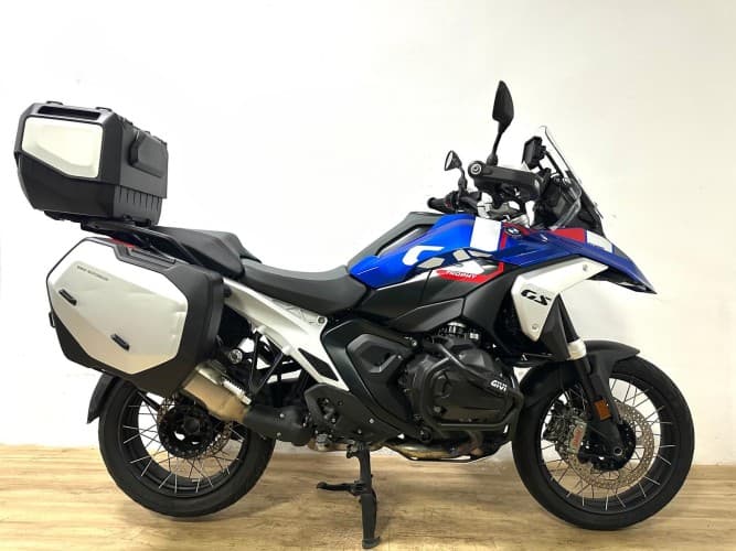 Comprar BMW R 1300 GS (3 PAQUETES+ 3 MALETAS) 2024 de segunda mano BMW R 1300 GS (3 PAQUETES+ 3 MALETAS) 2024 de segunda mano