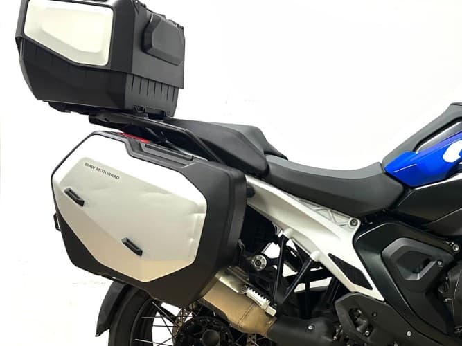 Comprar BMW R 1300 GS (3 PAQUETES+ 3 MALETAS) 2024 de segunda mano BMW R 1300 GS (3 PAQUETES+ 3 MALETAS) 2024 de segunda mano