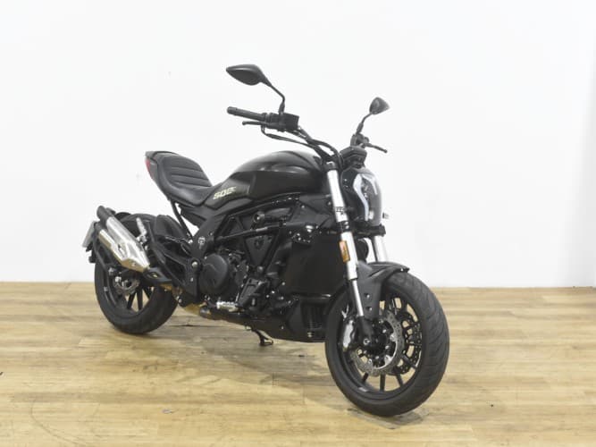 BENELLI 502 C 2020 de segunda mano