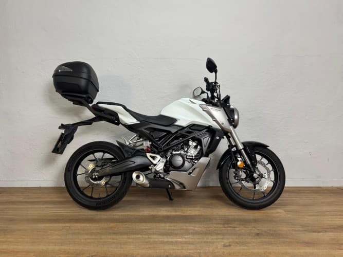 HONDA CB 125 R 2020 de segunda mano