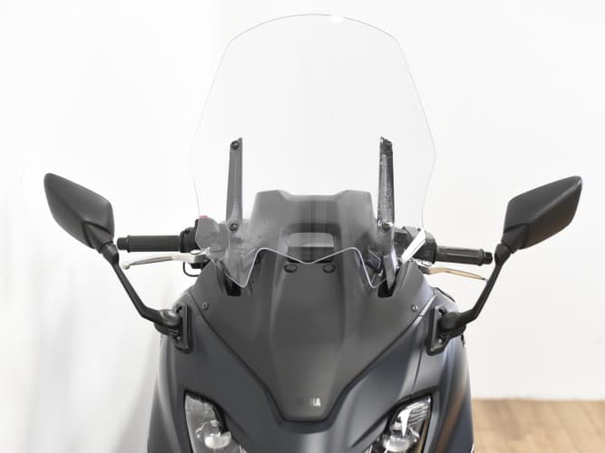 Comprar YAMAHA TMAX 560 TECH MAX 2022 de segunda mano YAMAHA TMAX 560 TECH MAX 2022 de segunda mano