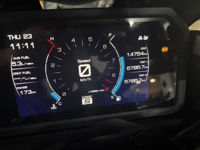 Comprar YAMAHA TMAX 560 TECH MAX 2022 de segunda mano YAMAHA TMAX 560 TECH MAX 2022 de segunda mano