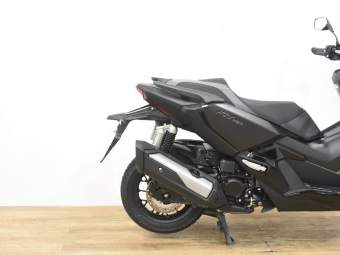 Comprar HONDA ADV 350 2024 de segunda mano HONDA ADV 350 2024 de segunda mano