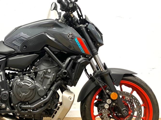 Comprar YAMAHA MT-07 (A) 2021 de segunda mano YAMAHA MT-07 (A) 2021 de segunda mano