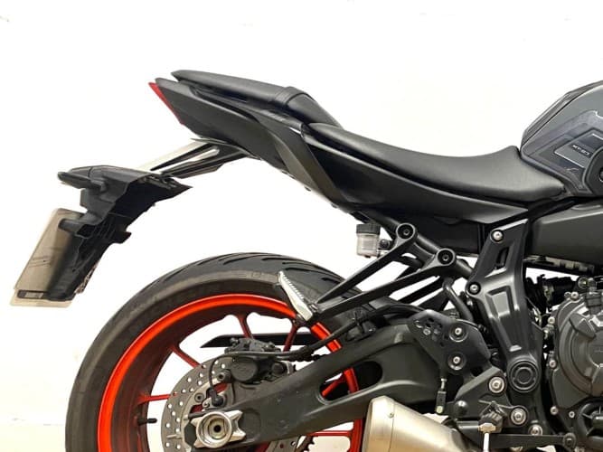 Comprar YAMAHA MT-07 (A) 2021 de segunda mano YAMAHA MT-07 (A) 2021 de segunda mano
