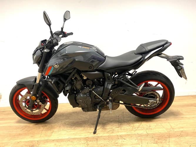 Comprar YAMAHA MT-07 (A) 2021 de segunda mano YAMAHA MT-07 (A) 2021 de segunda mano